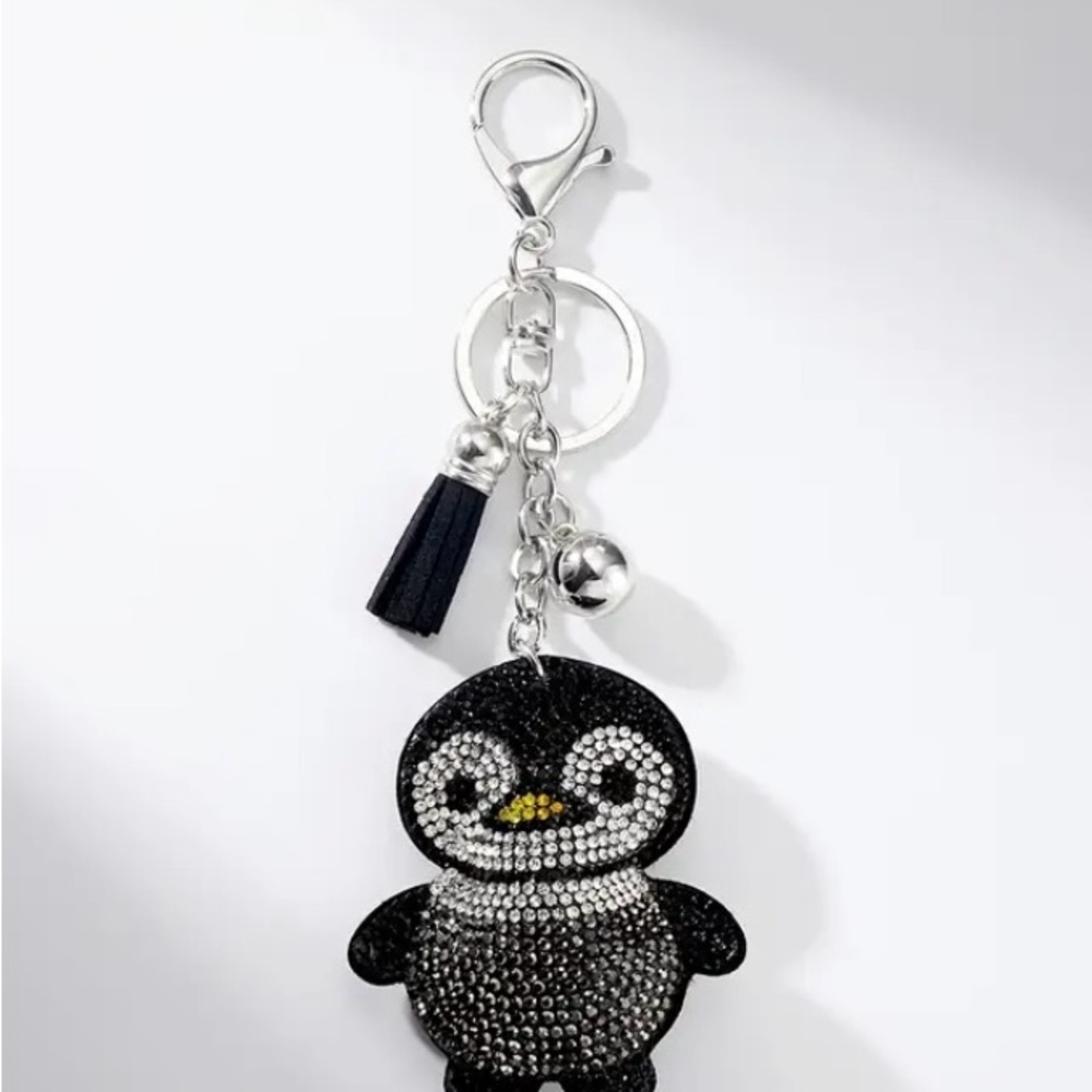 Sparkling Penguin Keychain - Picture 2 of 6